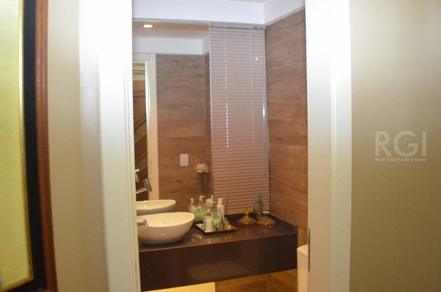 Foto 4 de Apartamento com 3 Quartos à venda, 162m² em Moinhos de Vento, Porto Alegre