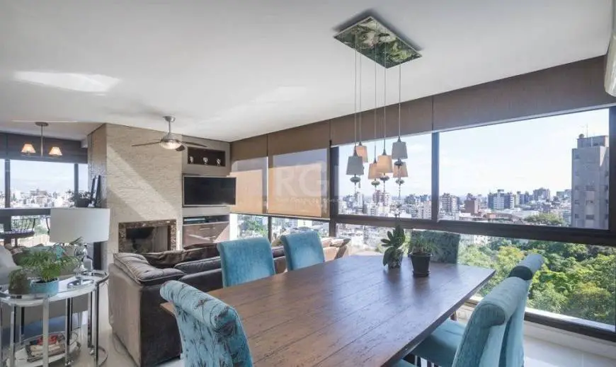 Foto 1 de Apartamento com 3 Quartos à venda, 130m² em Mont' Serrat, Porto Alegre