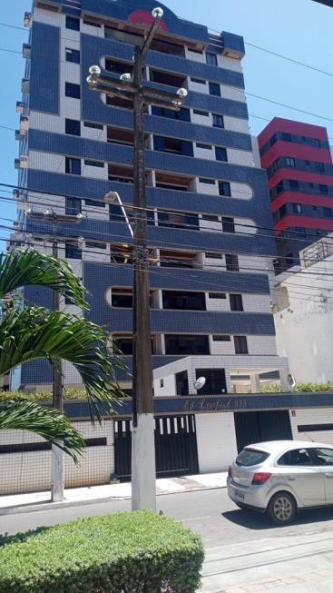 Foto 1 de Apartamento com 3 Quartos à venda, 110m² em Ponta Verde, Maceió
