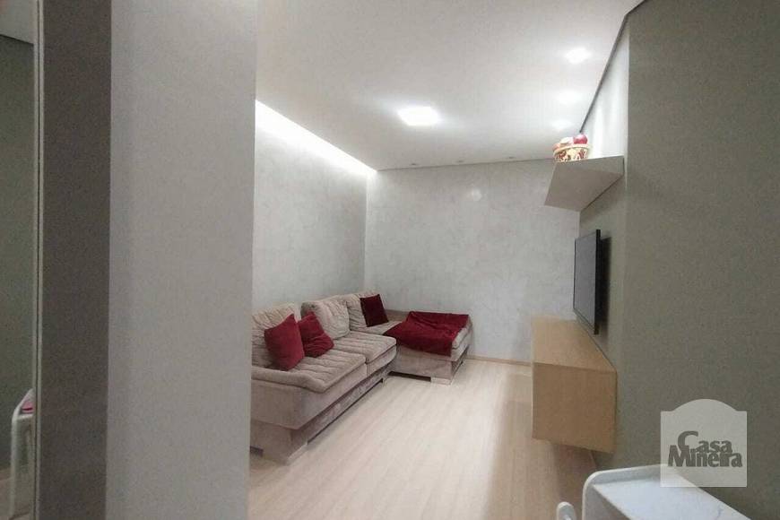 Foto 3 de Apartamento com 3 Quartos à venda, 80m² em Vera Cruz, Contagem
