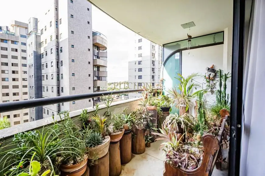 Foto 4 de Apartamento com 4 Quartos à venda, 155m² em Belvedere, Belo Horizonte