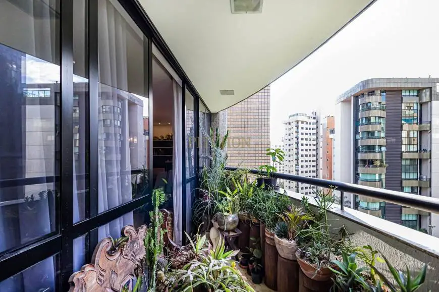 Foto 5 de Apartamento com 4 Quartos à venda, 155m² em Belvedere, Belo Horizonte