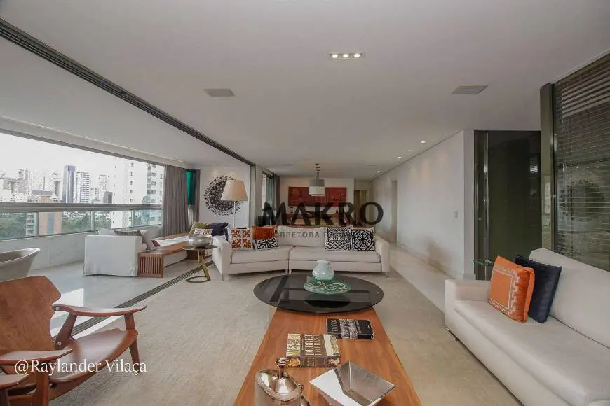 Foto 2 de Apartamento com 4 Quartos à venda, 306m² em Belvedere, Belo Horizonte