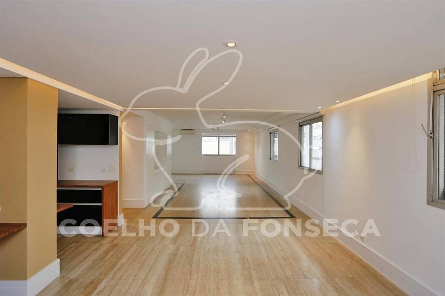 Foto 2 de Apartamento com 4 Quartos à venda, 276m² em Higienópolis, São Paulo