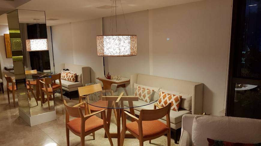 Foto 3 de Apartamento com 4 Quartos à venda, 240m² em Jardim Apipema, Salvador