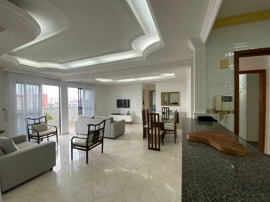 Foto 1 de Apartamento com 4 Quartos à venda, 140m² em Nossa Senhora das Graças, Manaus