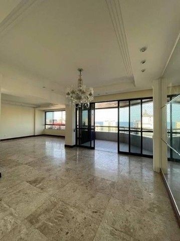 Foto 4 de Apartamento com 4 Quartos à venda, 220m² em Pituba, Salvador