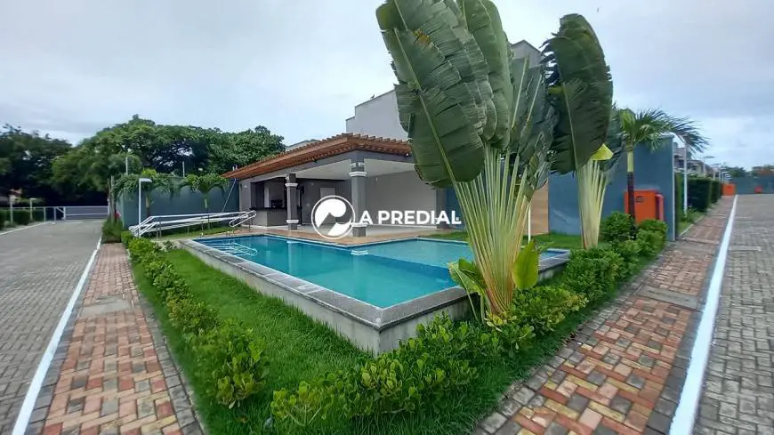 Foto 4 de Casa com 3 Quartos para alugar, 83m² em Lagoa Redonda, Fortaleza