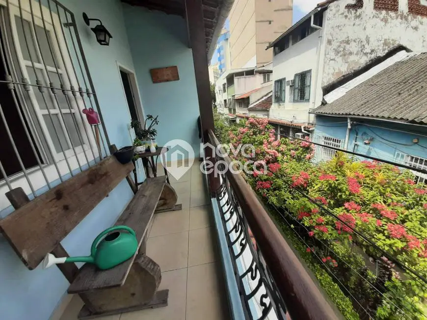 Foto 1 de Casa com 3 Quartos à venda, 110m² em Laranjeiras, Rio de Janeiro