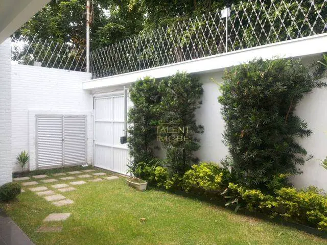 Foto 4 de Casa com 3 Quartos à venda, 320m² em Moema, São Paulo