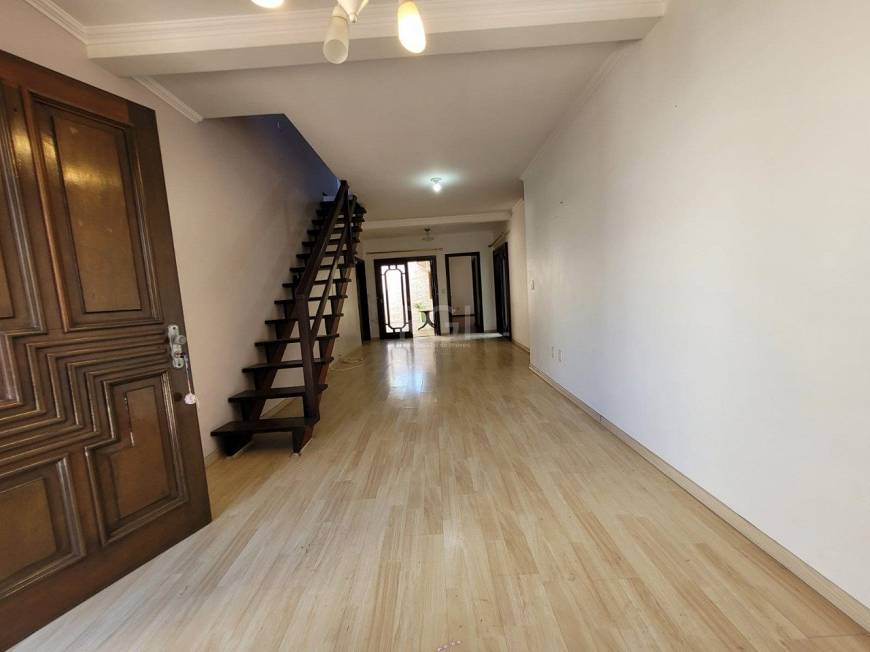 Foto 3 de Casa com 3 Quartos à venda, 171m² em Sarandi, Porto Alegre