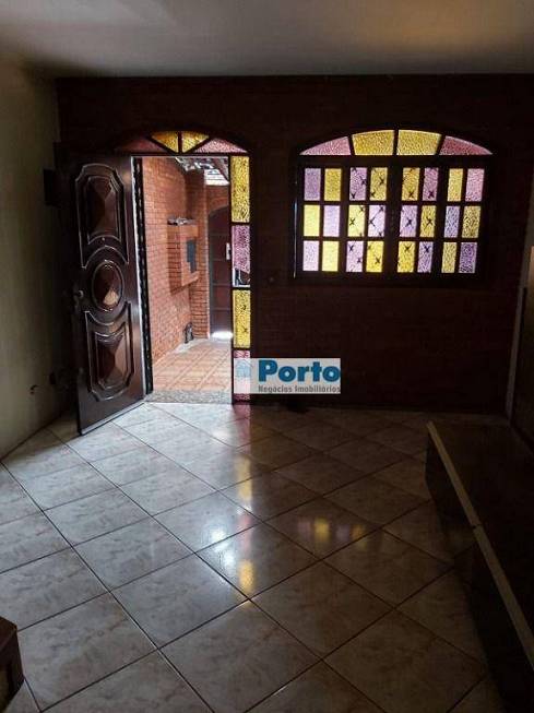 Foto 2 de Casa com 3 Quartos à venda, 158m² em Vila Eldizia, Santo André