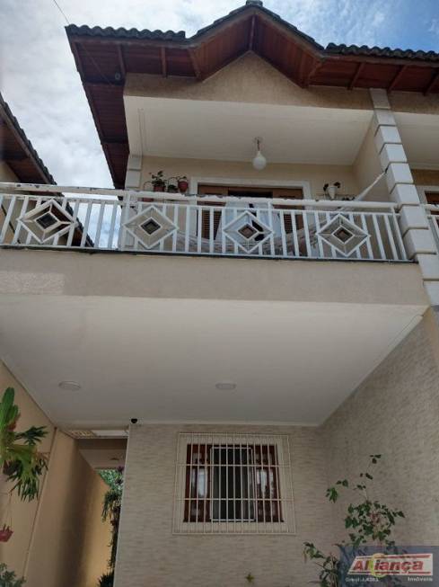 Foto 1 de Casa com 4 Quartos à venda, 175m² em Jardim Paraventi, Guarulhos