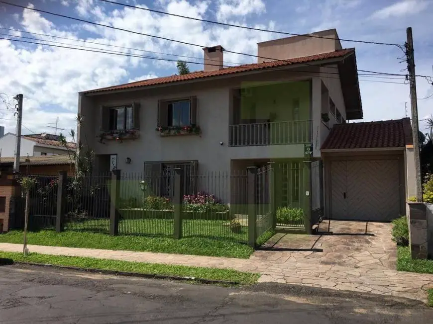Foto 1 de Casa com 4 Quartos à venda, 290m² em São José, São Leopoldo