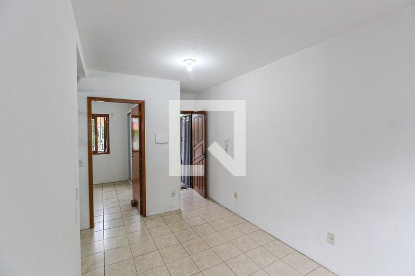 Foto 4 de Casa de Condomínio com 1 Quarto para alugar, 35m² em Guarujá, Porto Alegre