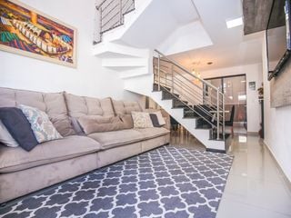 Foto 4 de Casa de Condomínio com 3 Quartos à venda, 115m² em Novo Mundo, Curitiba