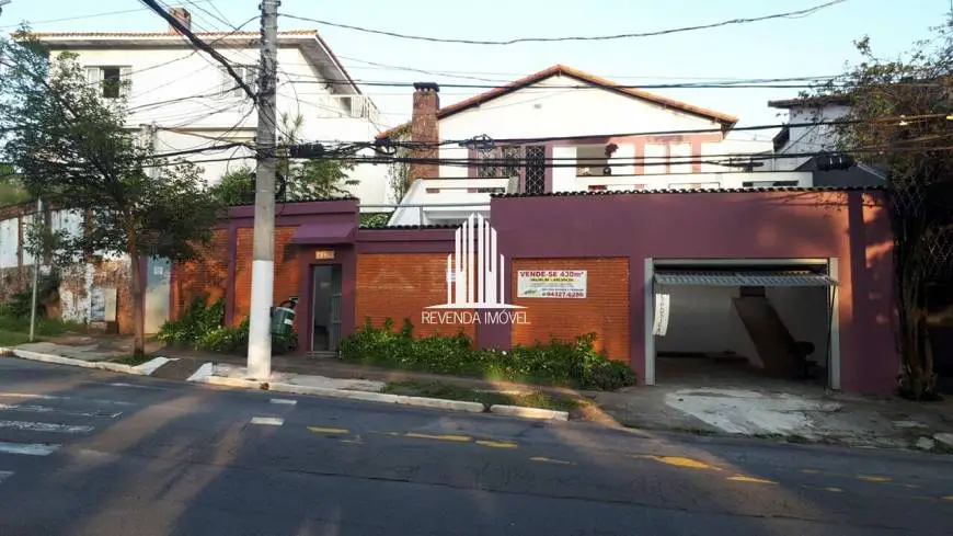 Foto 1 de Sobrado com 3 Quartos à venda, 430m² em Sumaré, São Paulo