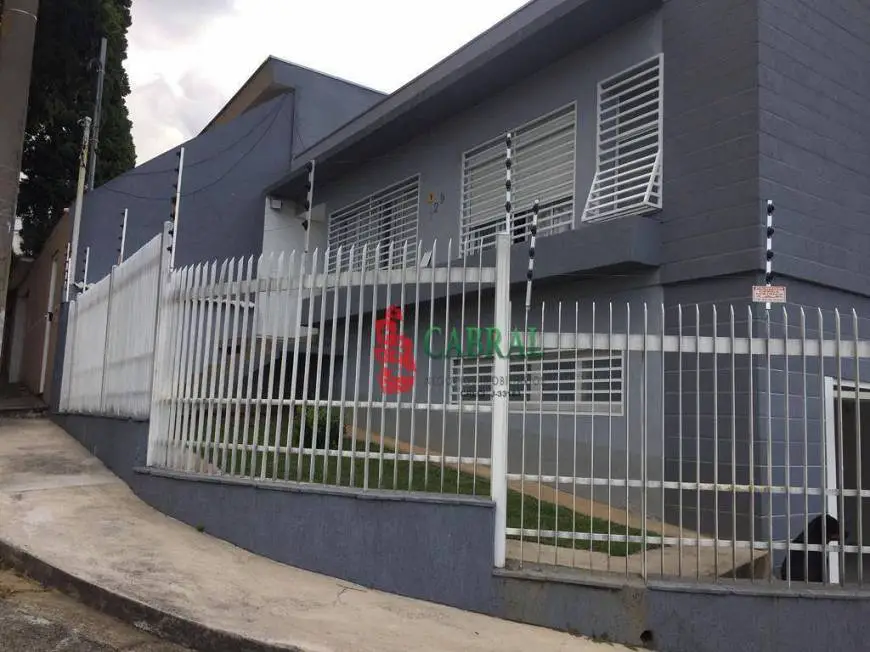 Foto 1 de Sobrado com 3 Quartos à venda, 332m² em Vila Rosalia, Guarulhos