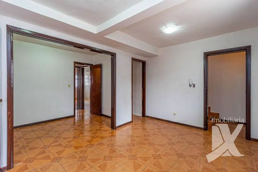 Foto 2 de Sobrado com 4 Quartos para venda ou aluguel, 330m² em Portão, Curitiba