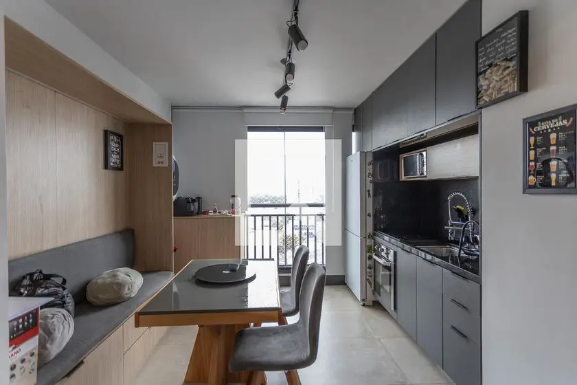 Foto 1 de Apartamento com 1 Quarto para alugar, 27m² em Bom Retiro, São Paulo