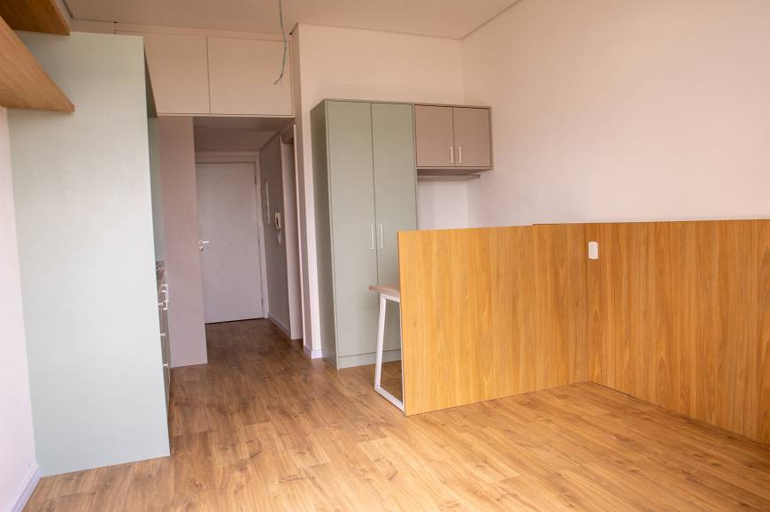 Foto 1 de Apartamento com 1 Quarto para venda ou aluguel, 30m² em Centro, Curitiba