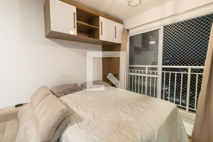 Foto 1 de Apartamento com 1 Quarto para alugar, 30m² em Jardim Ester Yolanda, São Paulo