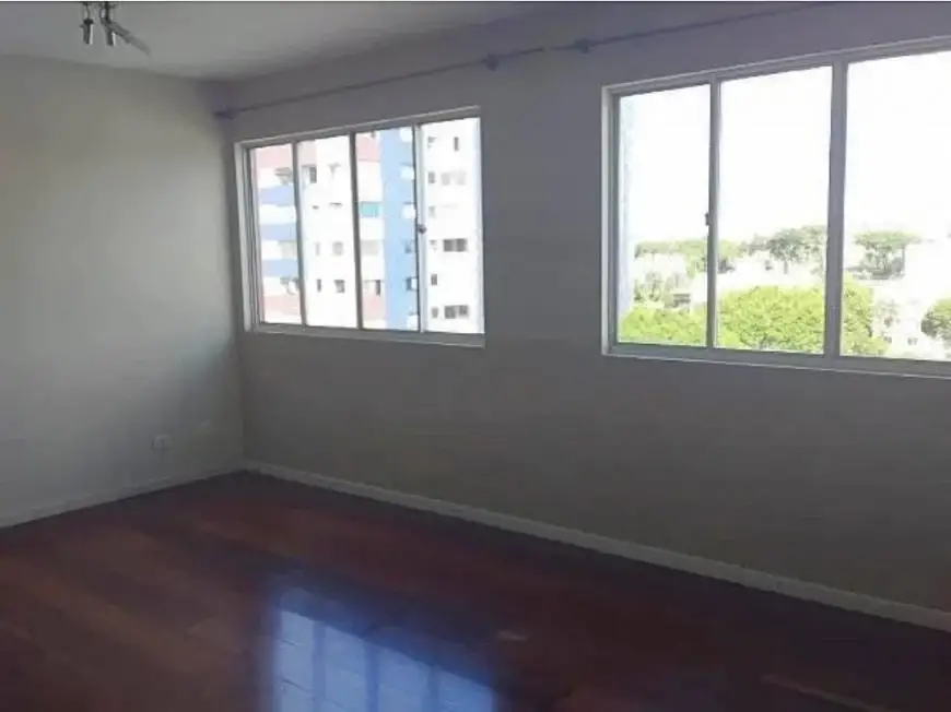 Foto 2 de Apartamento com 2 Quartos à venda, 60m² em Bacacheri, Curitiba