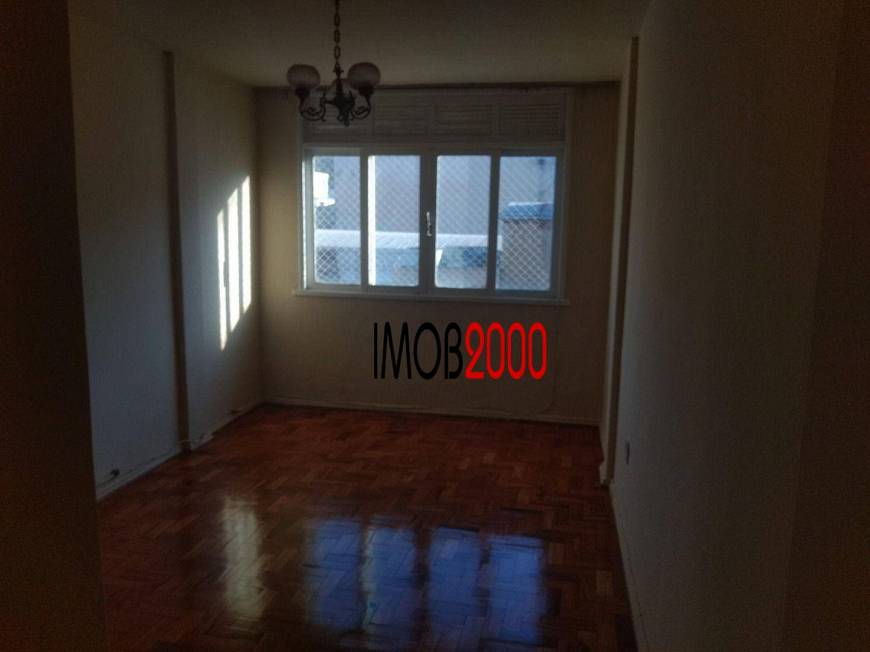 Foto 1 de Apartamento com 2 Quartos para alugar, 56m² em Centro, Niterói