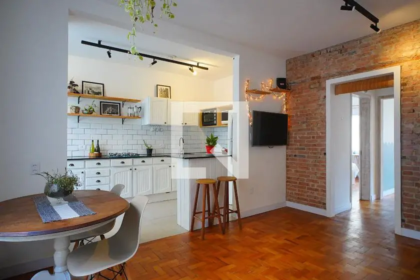 Foto 1 de Apartamento com 2 Quartos para alugar, 60m² em Independência, Porto Alegre