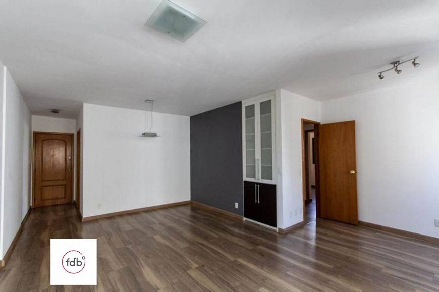 Foto 1 de Apartamento com 2 Quartos à venda, 76m² em Panamby, São Paulo
