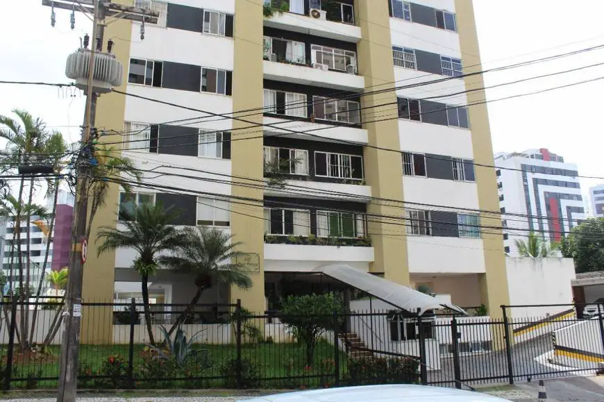 Foto 1 de Apartamento com 2 Quartos à venda, 71m² em Pituba, Salvador