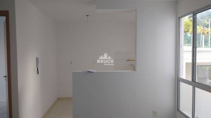 Foto 3 de Apartamento com 2 Quartos à venda, 45m² em São José, Canoas