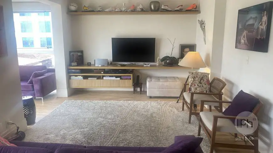Foto 3 de Apartamento com 2 Quartos para alugar, 128m² em Vila Olímpia, São Paulo