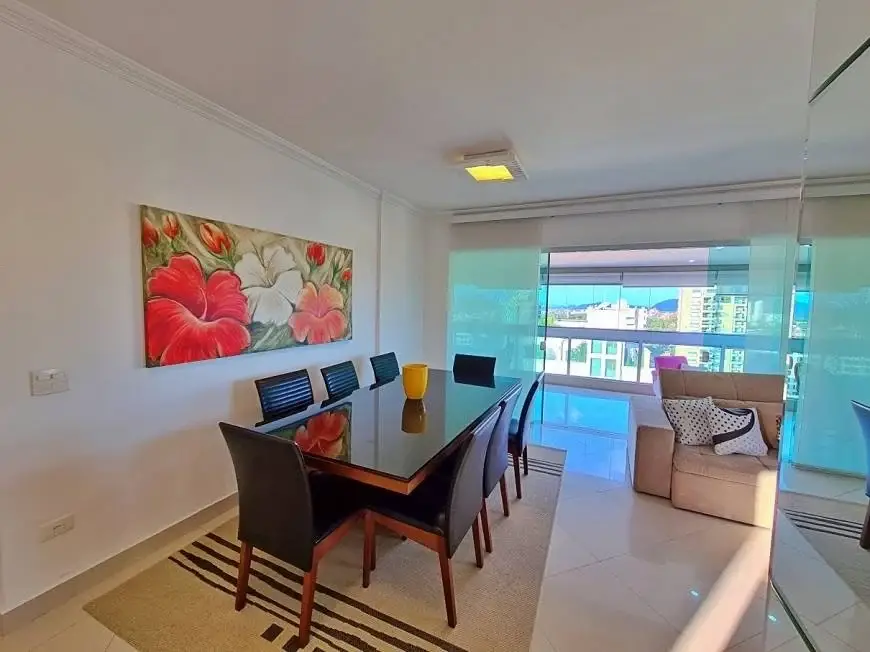 Foto 3 de Apartamento com 3 Quartos à venda, 111m² em Barro Vermelho, Vitória