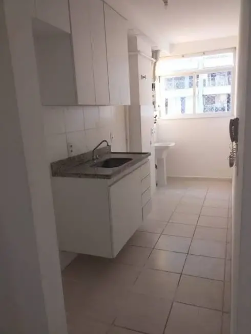 Foto 1 de Apartamento com 3 Quartos para venda ou aluguel, 65m² em Camorim, Rio de Janeiro