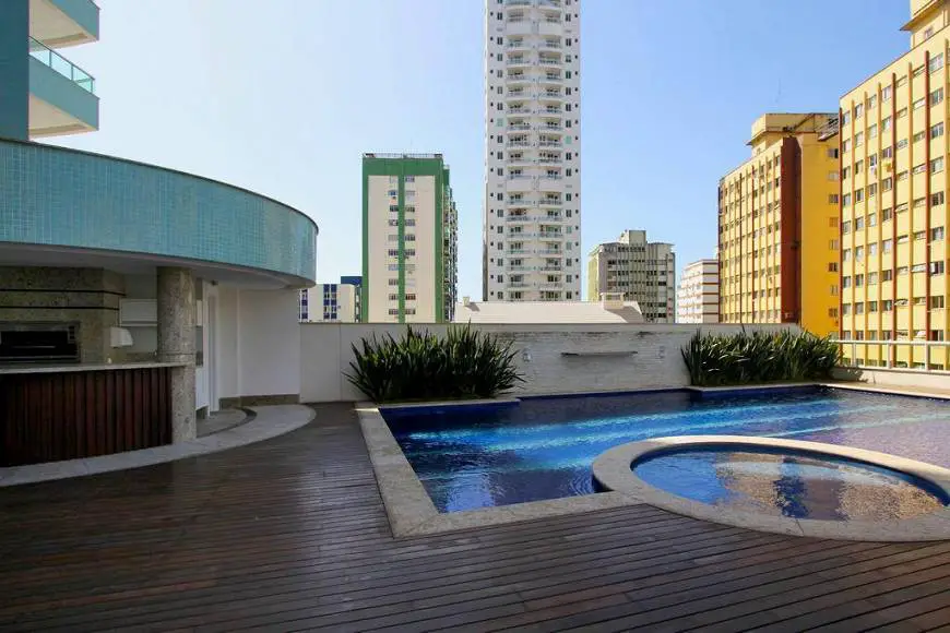 Foto 4 de Apartamento com 3 Quartos à venda, 137m² em Centro, Balneário Camboriú