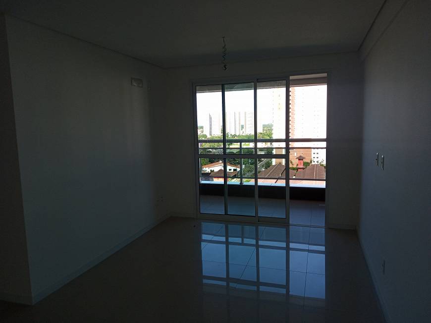Foto 2 de Apartamento com 3 Quartos para alugar, 98m² em Cocó, Fortaleza