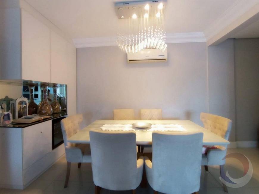 Foto 5 de Apartamento com 3 Quartos à venda, 110m² em Coqueiros, Florianópolis