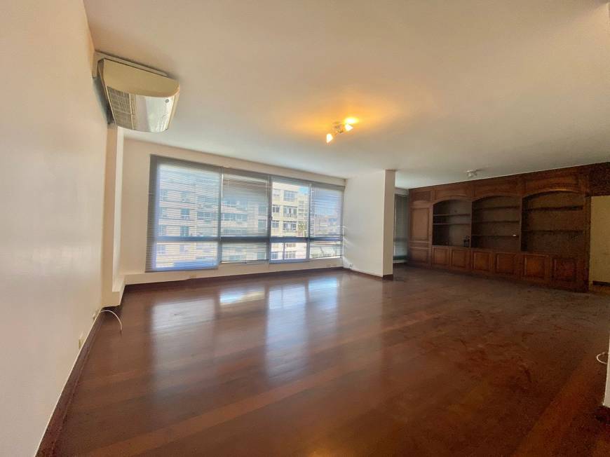 Foto 3 de Apartamento com 3 Quartos para alugar, 170m² em Leblon, Rio de Janeiro