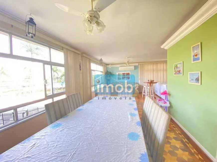 Foto 1 de Apartamento com 3 Quartos à venda, 185m² em Ponta da Praia, Santos