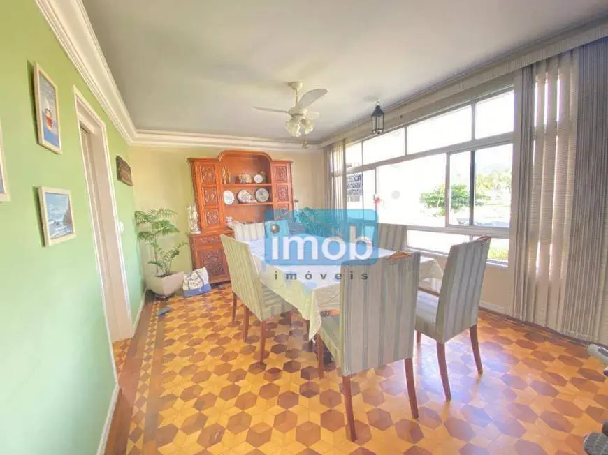 Foto 2 de Apartamento com 3 Quartos à venda, 185m² em Ponta da Praia, Santos
