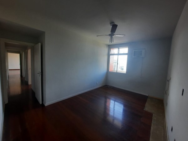 Foto 4 de Apartamento com 3 Quartos para alugar, 120m² em Praia do Canto, Vitória