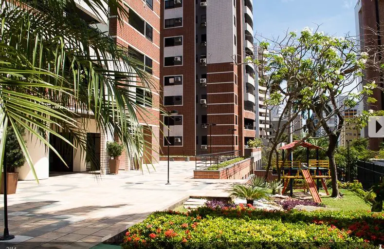 Foto 1 de Apartamento com 4 Quartos à venda, 159m² em Meireles, Fortaleza