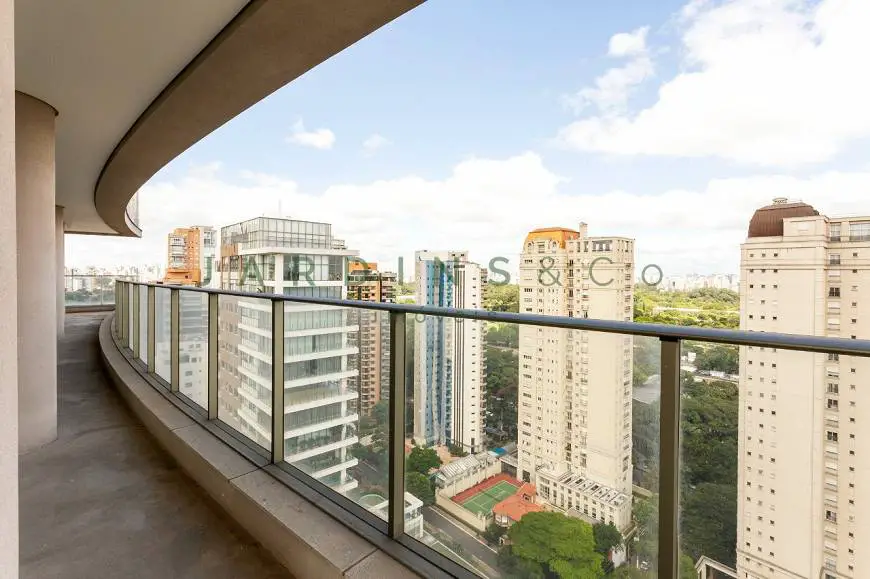 Foto 1 de Apartamento com 4 Quartos à venda, 632m² em Vila Mariana, São Paulo