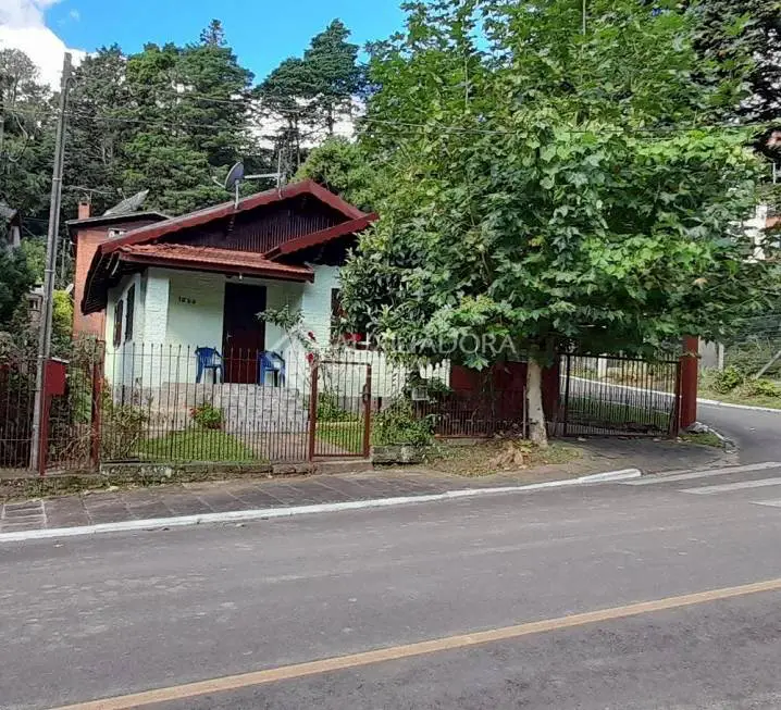 Foto 1 de Casa com 1 Quarto para alugar, 45m² em Planalto, Gramado