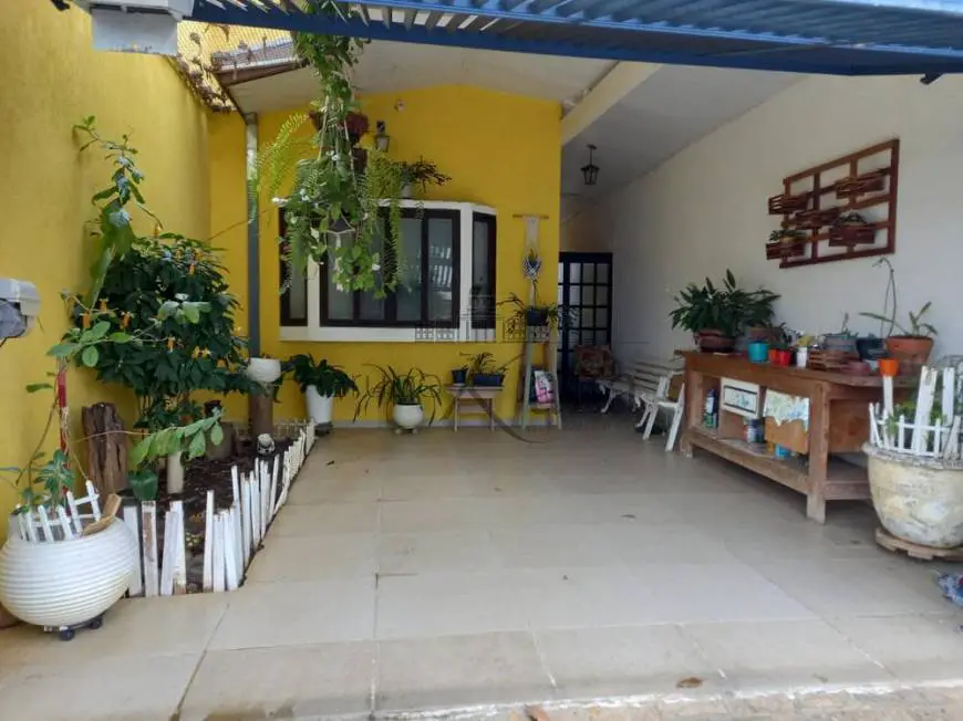 Foto 1 de Casa com 2 Quartos à venda, 83m² em Jardim das Indústrias, São José dos Campos