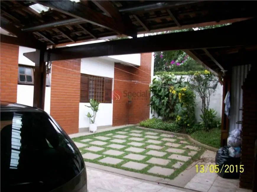 Foto 1 de Casa com 2 Quartos à venda, 139m² em Vila Carrão, São Paulo