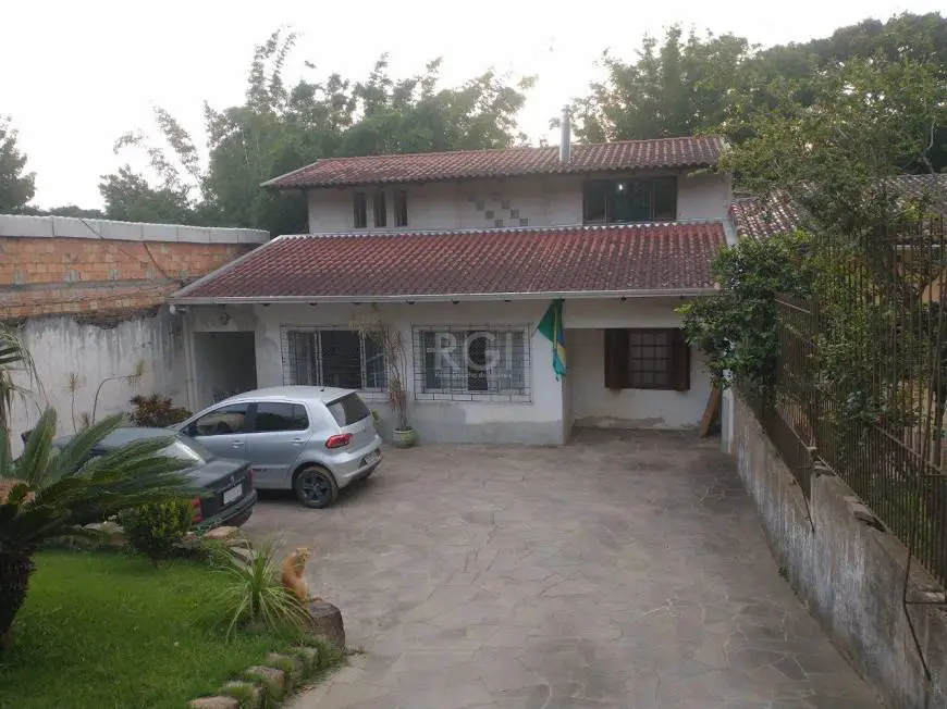 Foto 1 de Casa com 3 Quartos à venda, 145m² em Cavalhada, Porto Alegre