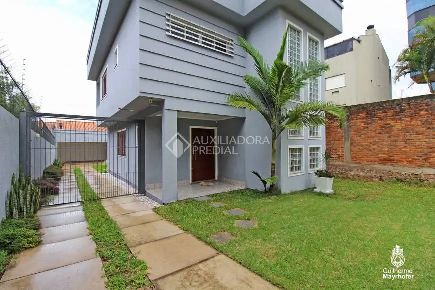 Foto 1 de Casa com 3 Quartos à venda, 263m² em Cristal, Porto Alegre