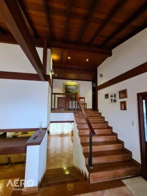 Foto 2 de Casa com 3 Quartos à venda, 279m² em Jardim Paulista, Bauru
